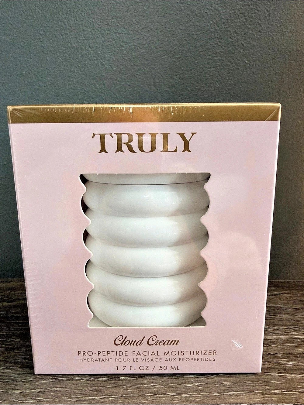 Truly Cloud Cream Probiotic Gel-Cream Moisturizer NWT